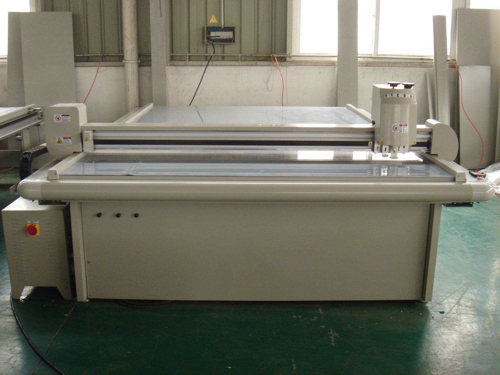 Dieless Digital Cutting and Creasing Machine for Carton 